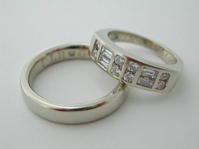 white gold ring set
